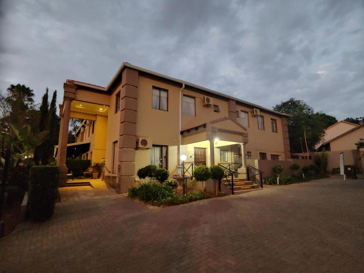 Constantia Manor Guest House Pretoria-Noord Εξωτερικό φωτογραφία